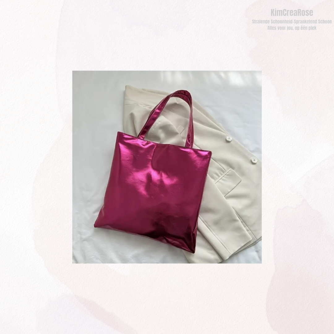 ✨ Shine all day with this bag beauty! ✨