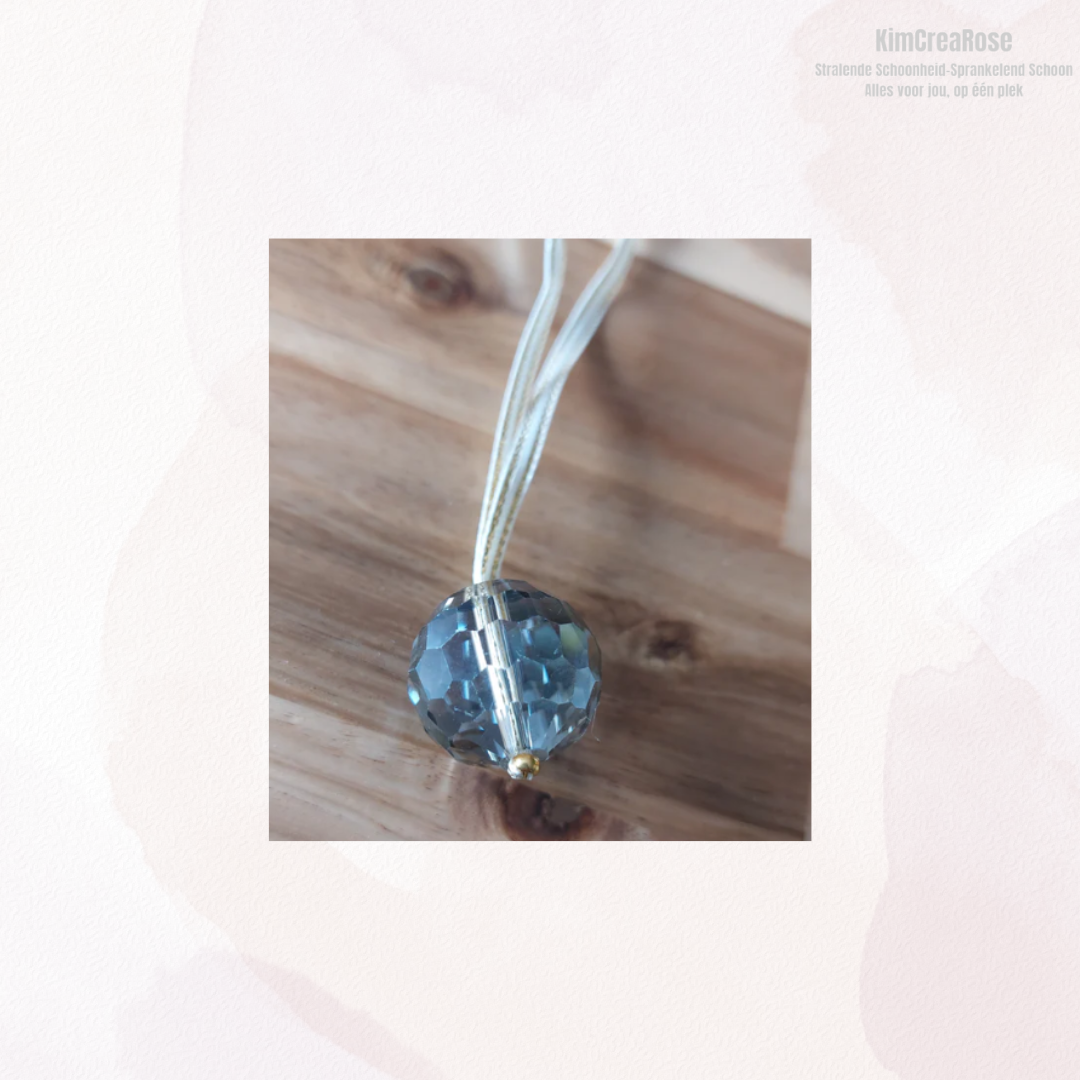 Glazen kleine kerstballetjes