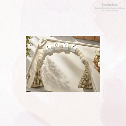 Houten Kralenkrans met Kwasten => Family • Love • Home