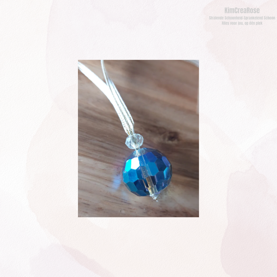 Glazen kleine kerstballetjes