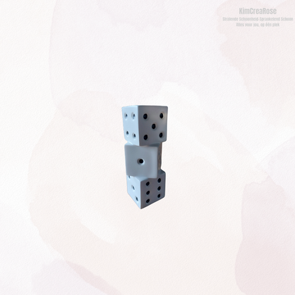 Unieke designvaas in dobbelsteen-vorm